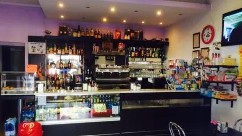 Bar Marmorata in 索洛圖恩州