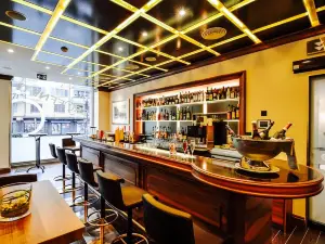 Restaurant & Bar O