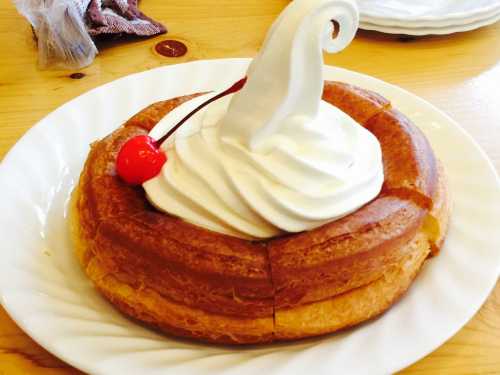 Komeda's Coffee