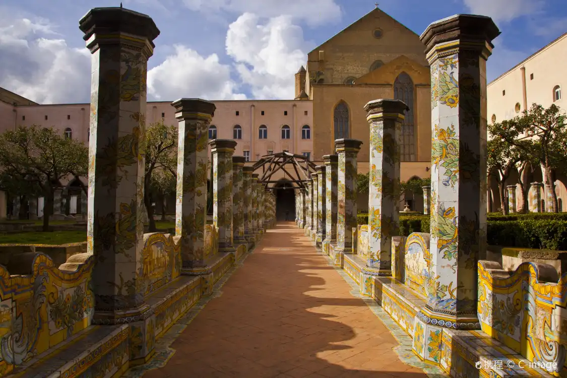 Hotel in zona Complesso Monumentale di Santa Chiara