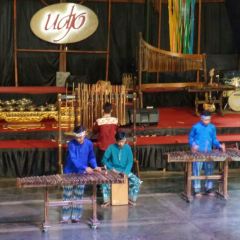 Saung Angklung Udjo User Photo