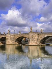 Old Main Bridge