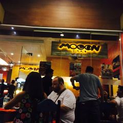 Mooon Cafe 여행 사진