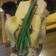 煎饼卷大葱家常菜馆(沂源店) User Photo