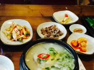 동백삼계탕
