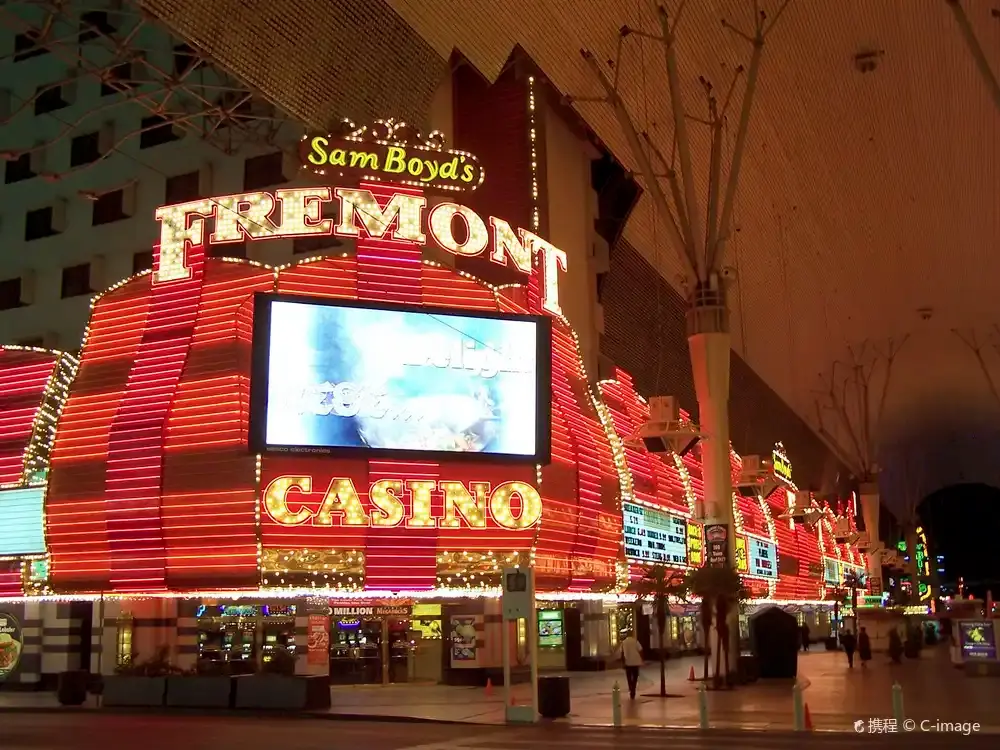 Hotels near E Fremont St