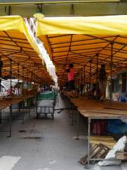 Ночной рынок Патпонг