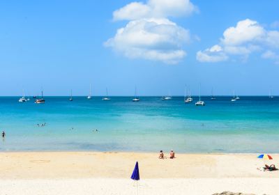 Nai Han Beach