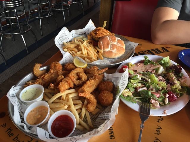 Bubba Gump Shrimp Co.(Hollywood,CA)