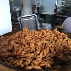 沈氏祖傳·老寜波油贊子鼓楼总店 User Photo