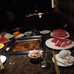 Haidilao Hot Pot (Diyi Shopping Mall) ảnh của người dùng
