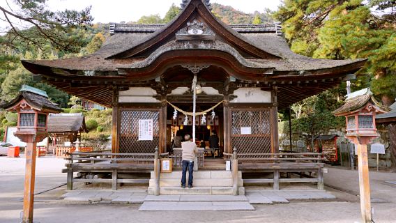 Shirahige Shrine