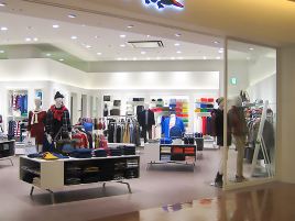 Lacoste（东京戴佛城购物中心店）