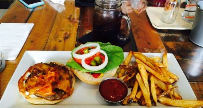 Dogwood Bistro
