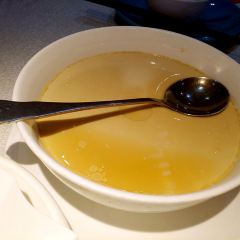 Tie Ge Bi ( Yue Hu Sheng Yuan ) User Photo