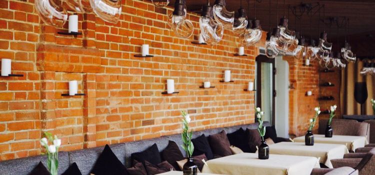 DVORIK Restaurant & Wine