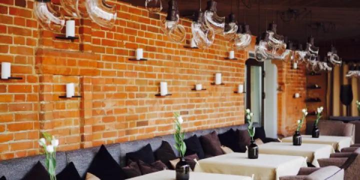 DVORIK Restaurant & Wine