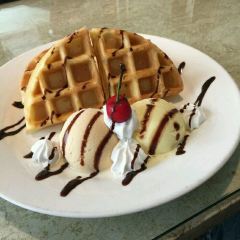 梧桐树咖啡(伊山北路店) User Photo