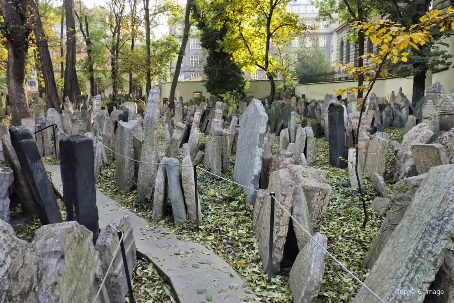 舊猶太墓園
