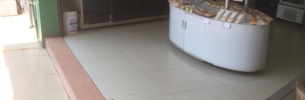 康美先(市场店)