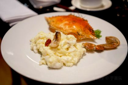 Lau's Family Kitchen