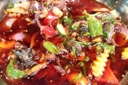 休記光頭香辣蟹幹鍋(幸福大院店)