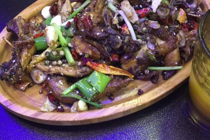 憨爸爸烤鱼(保丽店)