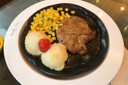 豪客来牛排(步行街店)