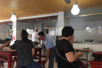 孔令前蟹肉蒸包(曲师大东门店)