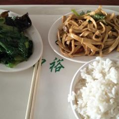 FA LAN KA SAN ZHONG DIAN User Photo
