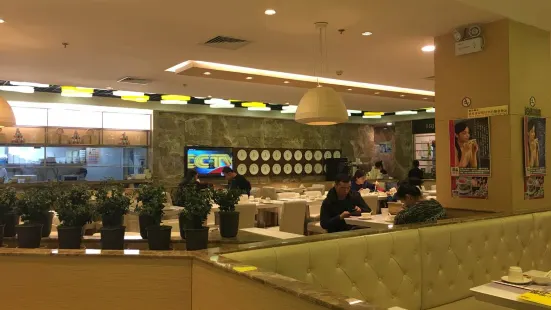 潤記茶餐廳(鄰瑞廣場店)