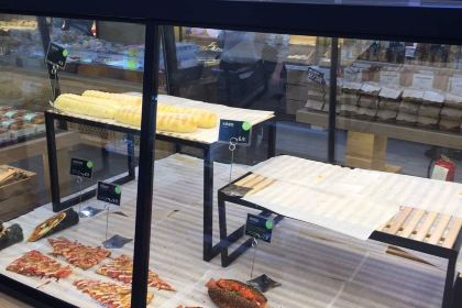 超港(六安万达店)