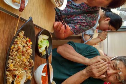 回味鸭血粉丝汤(长兴大润发店)