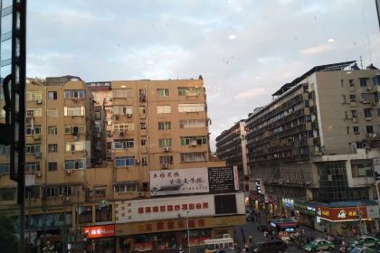 Jijihong Hot Pot (jiujiangxinhuachengguangchang)