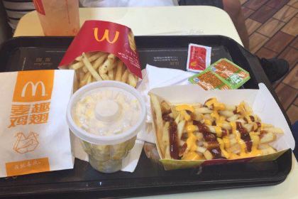 McDonald's (nanyangshijibaihuo)