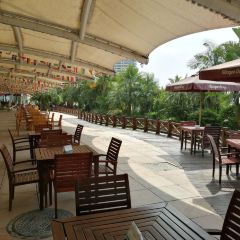 Biguiyuanshiliyintanjiudian·fenghuangxuanzhong Restaurant 여행 사진