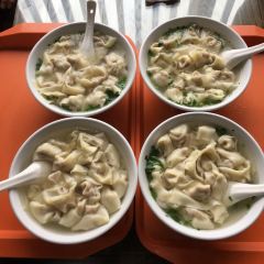 周震馄饨 User Photo