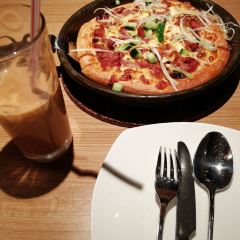 Pizza Hut (aotelaisi) 여행 사진