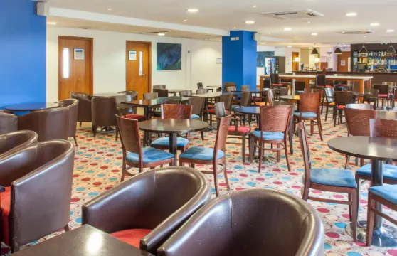 伯明翰星城智選假日酒店