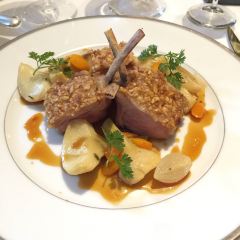 L'AMBROISIE User Photo