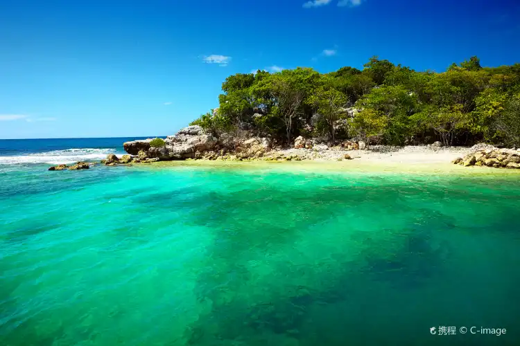 Hotels With Spa in Haiti