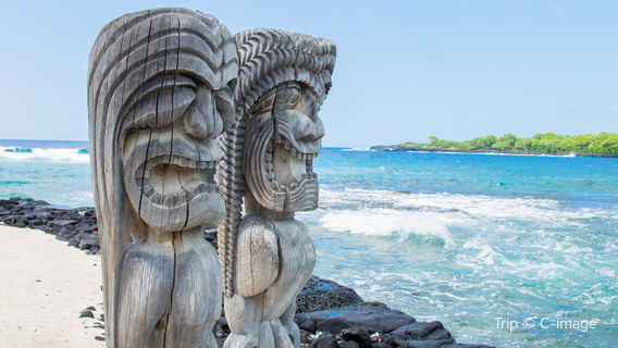 Pu'uhonua O Honaunau National Historical Park