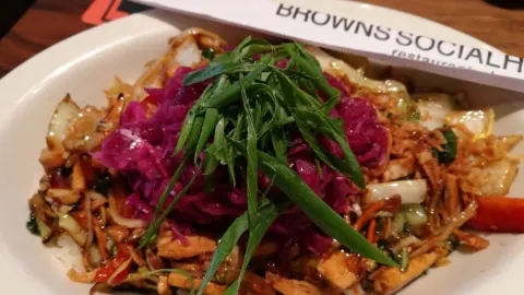 Browns Socialhouse in 레스브리지