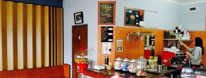 Munchies Cafe & Takeaway