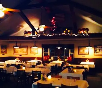 Rooster's Barn & Grill