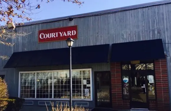 Courtyard Restaurant