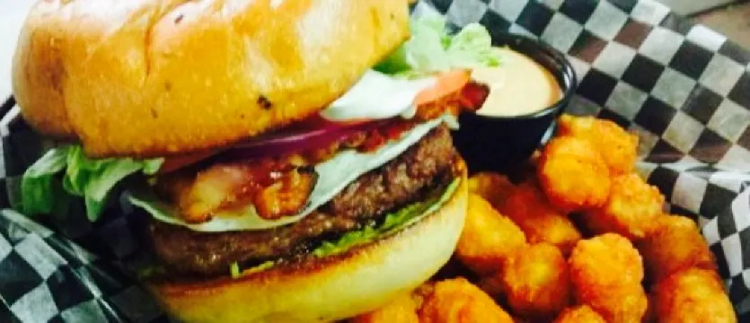 Strikers Bar & Grill