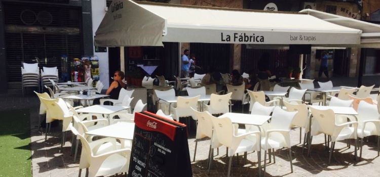 Bar la fabrica
