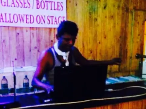 Twenty Three-24/7 Food & Booze