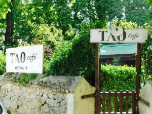 Tao Cafe